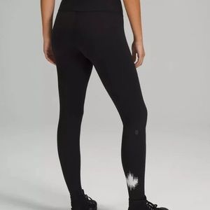 Lululemon wunder train 28” team canada olympics official uniform